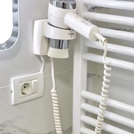 Lotus 아파트 Năvodari