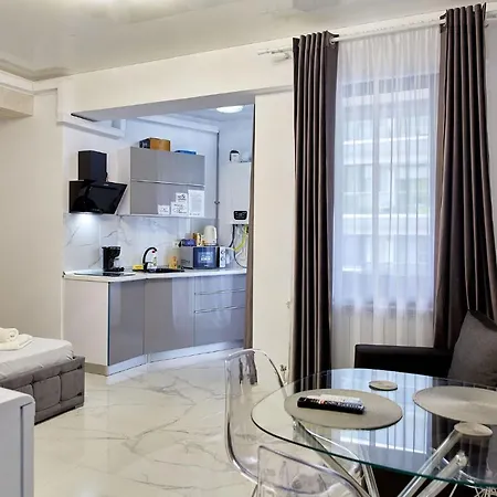 Lotus Apartamento Năvodari